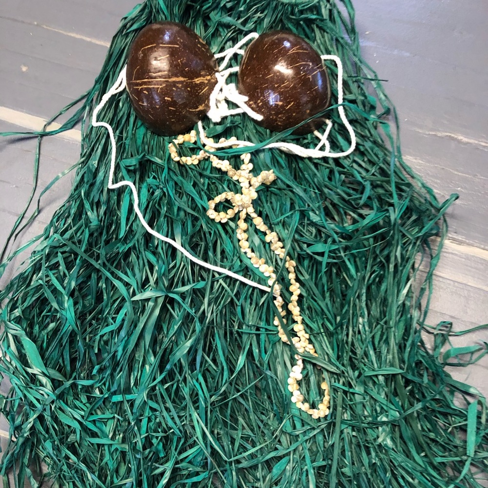 Hula girl Halloween costume